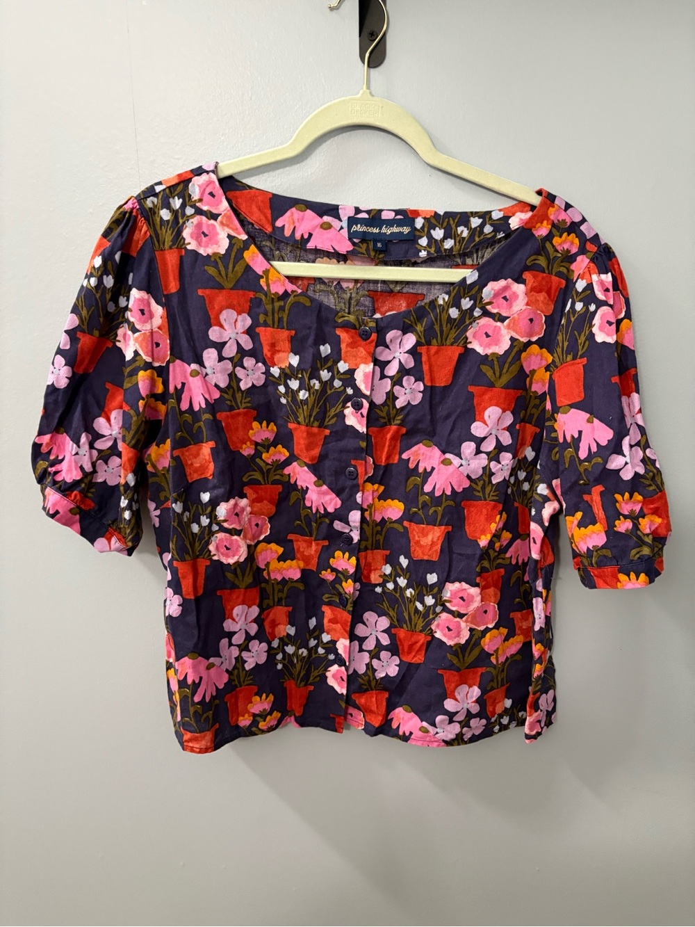 Princess Highway Navy Floral Button-Front Puff Sleeve Blouse